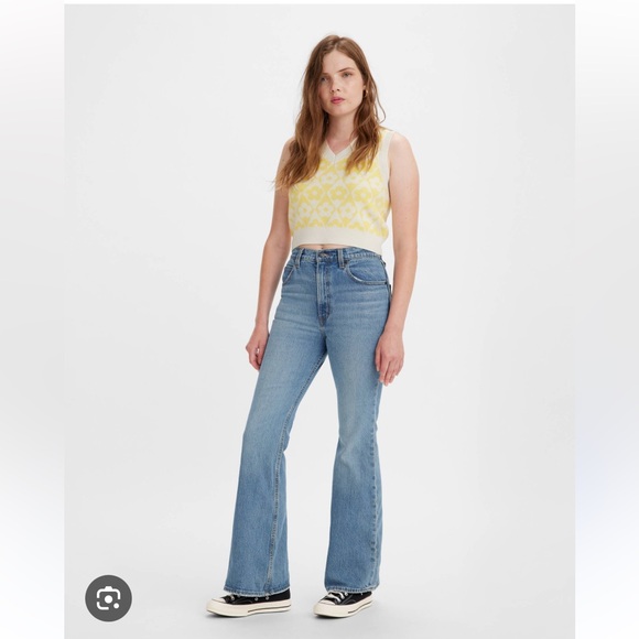 Levi’s High Rise 70s Flare Jeans - Picture 1 of 4